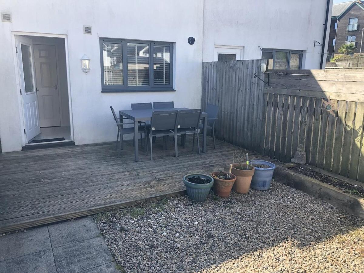 Comfortable Home W Private Parking Charlestown Charlestown  Εξωτερικό φωτογραφία