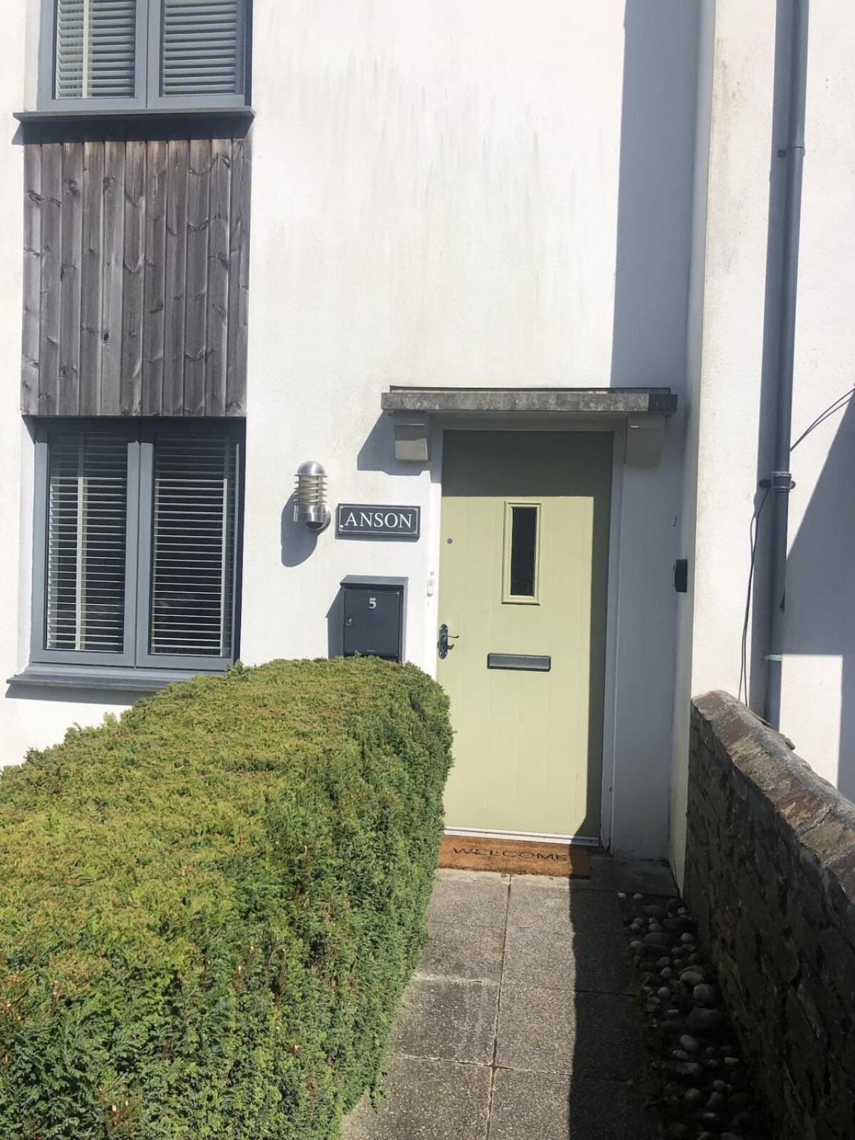 Comfortable Home W Private Parking Charlestown Charlestown  Εξωτερικό φωτογραφία